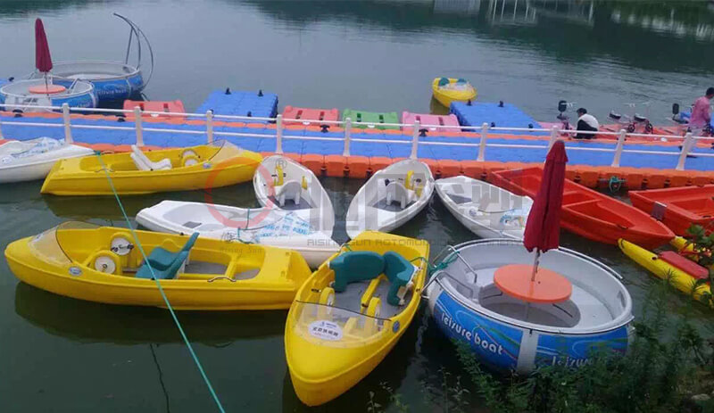 旋轉(zhuǎn)定制船