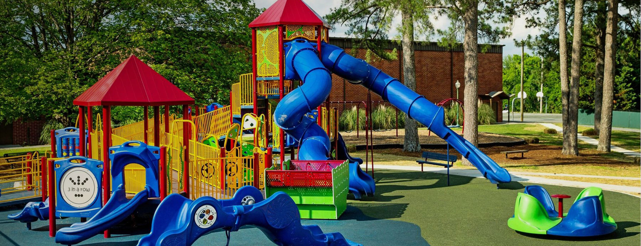 游樂(lè)設(shè)施